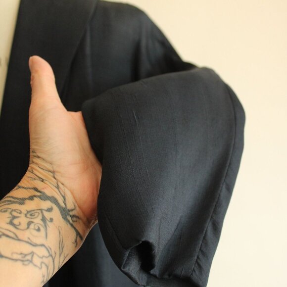 Vintage 1960s Swing Coat with Pockets, Cates Blue Black Silk Jacket, White Linin - Picture 4 of 10